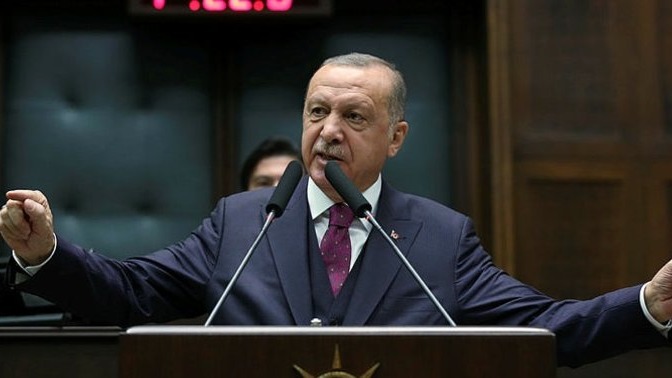 Erdoğan: Kimin suç çeteleriyle yürüdüğünü milletimiz görüyor